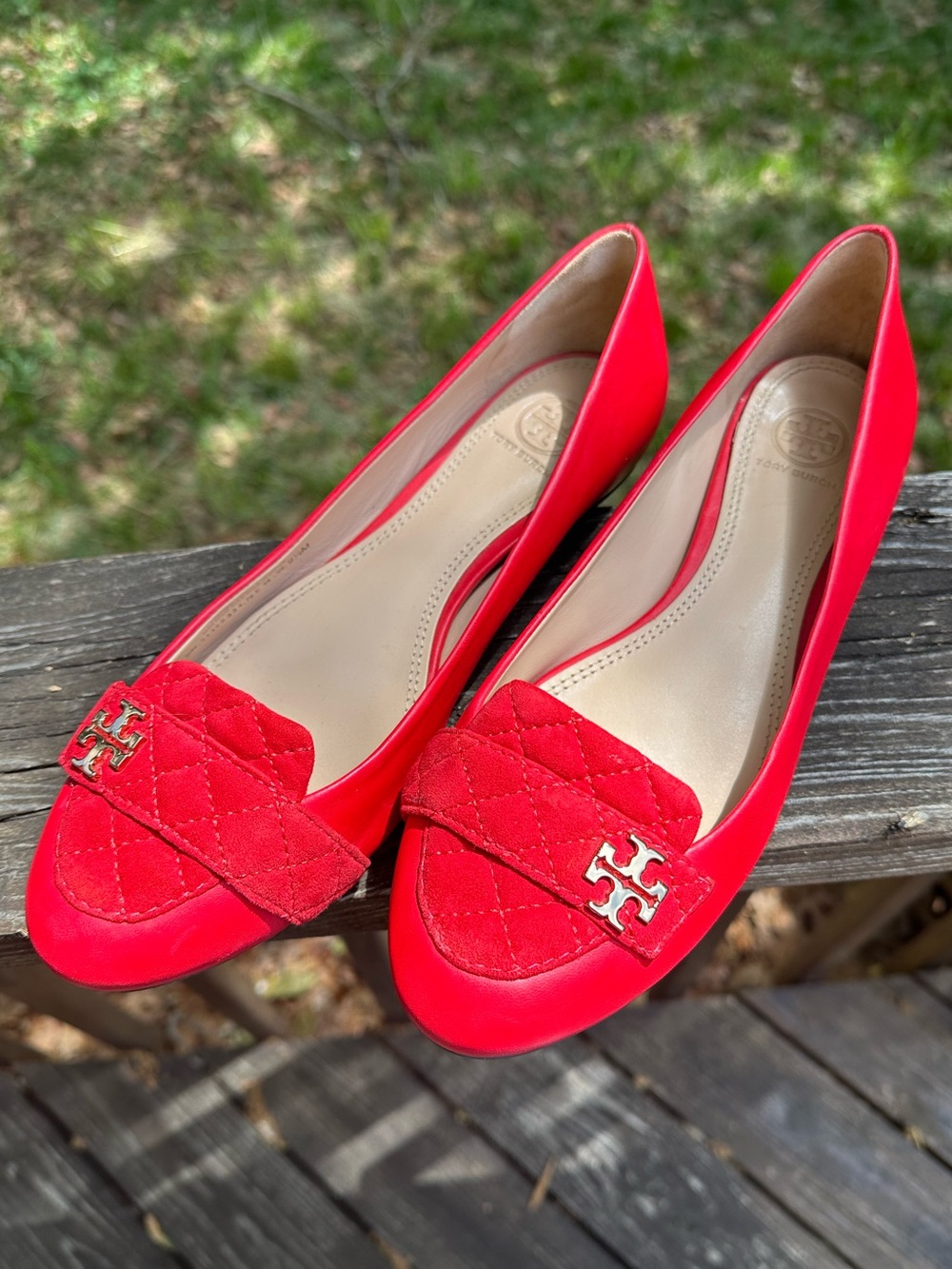 !!SOLD!! Tory Burch Red Leather and Quilted Suede Loafers